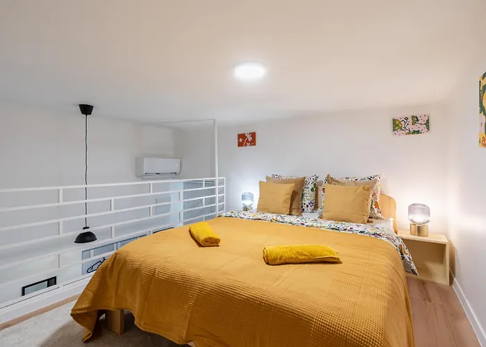 Ubi Home Apartments